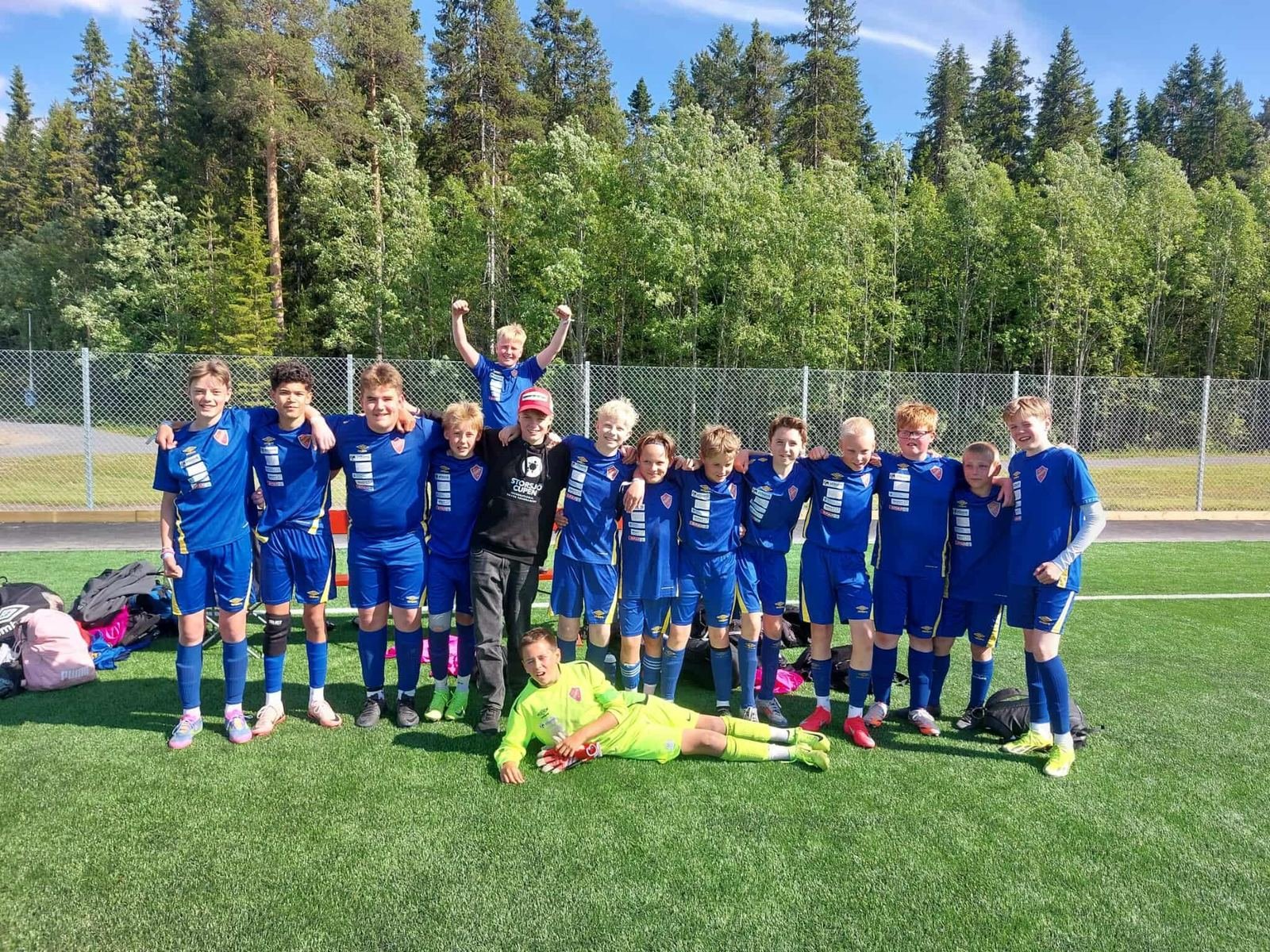 J/G 13-16 på Storsjøcup