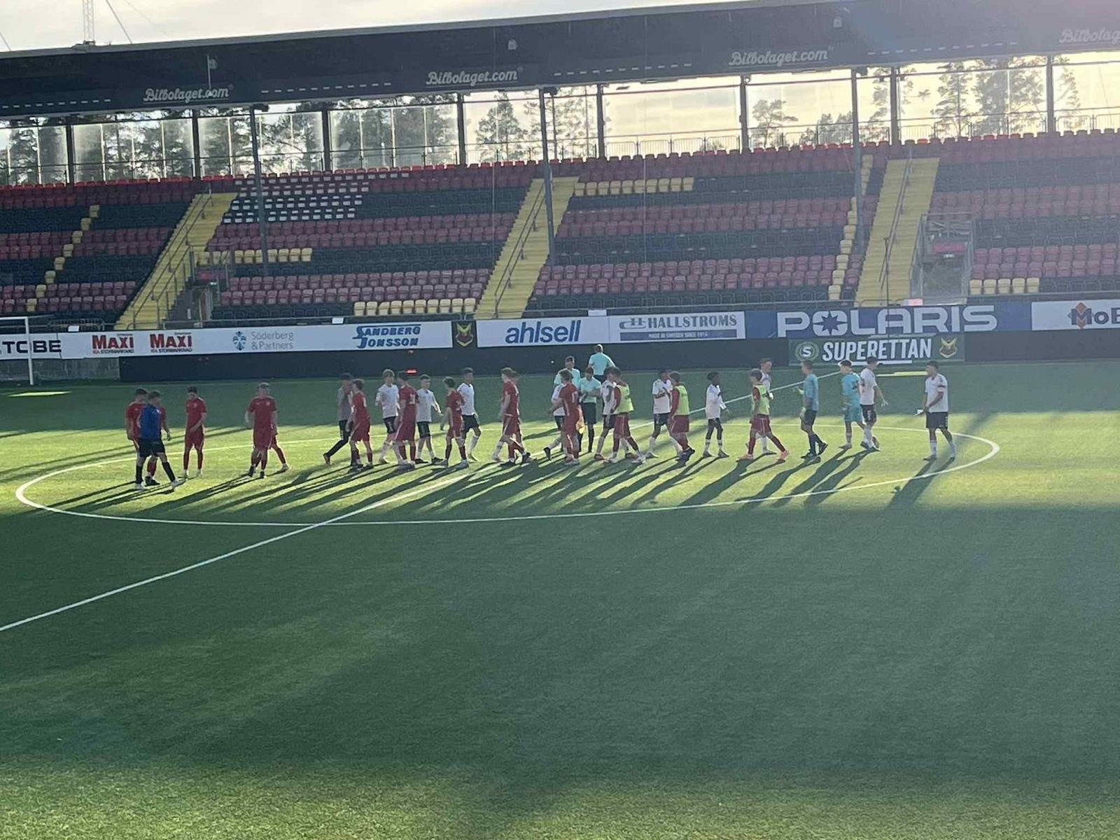 J/G 13-16 på Storsjøcup